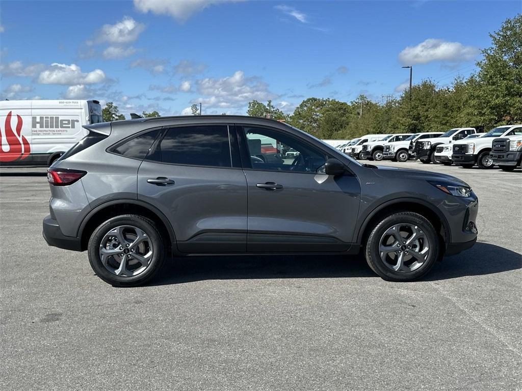 new 2025 Ford Escape car, priced at $29,885