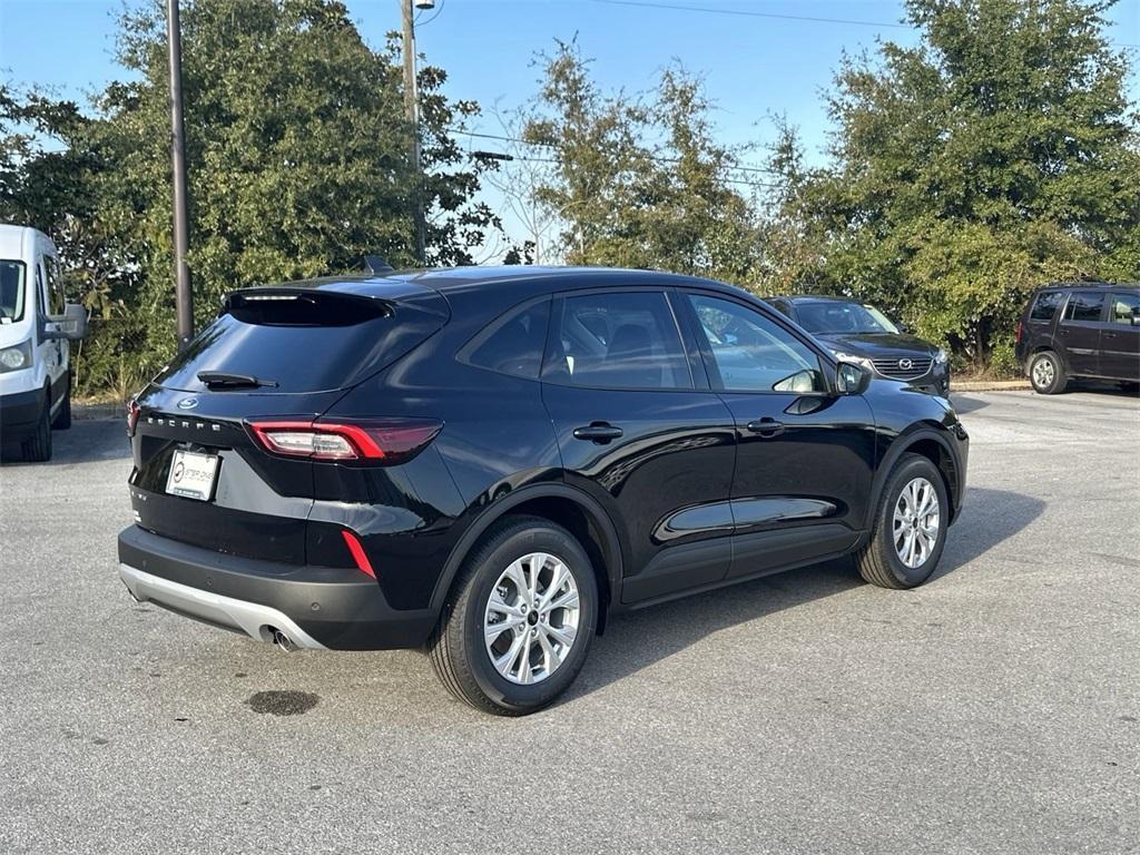 new 2025 Ford Escape car, priced at $32,015