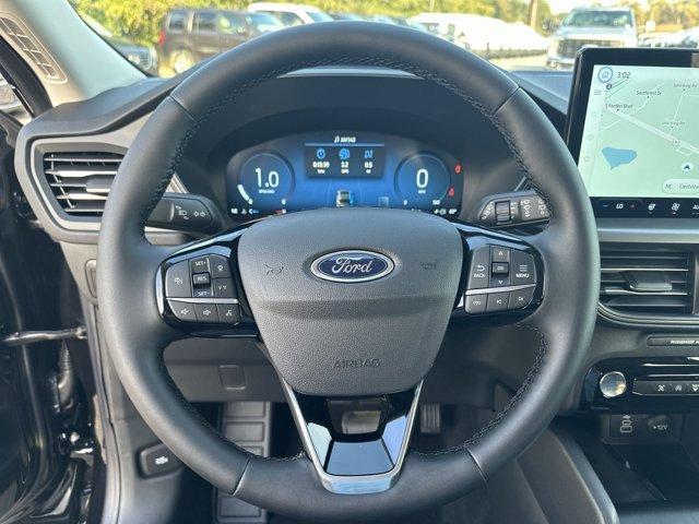 new 2025 Ford Escape car, priced at $33,015