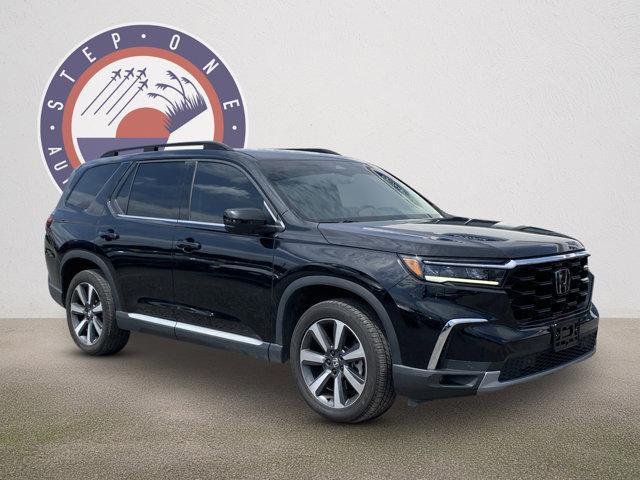 used 2023 Honda Pilot car, priced at $43,861
