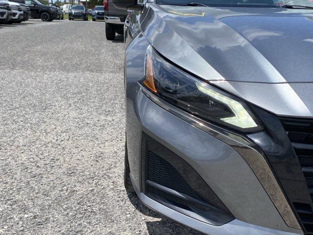 used 2023 Nissan Altima car, priced at $22,014