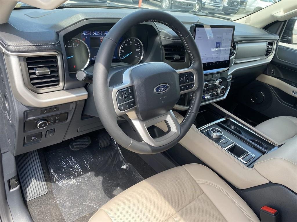 new 2024 Ford Expedition Max car, priced at $59,911