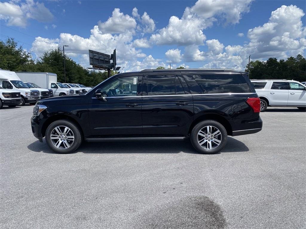 new 2024 Ford Expedition Max car, priced at $59,911