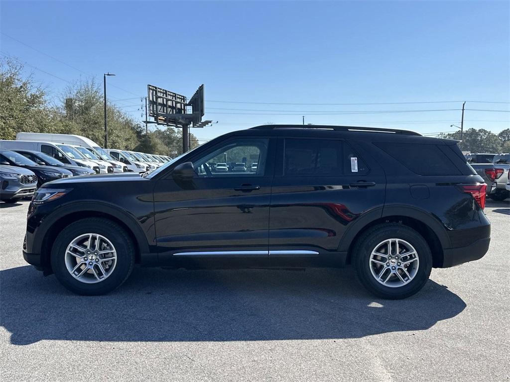 new 2025 Ford Explorer car, priced at $38,448