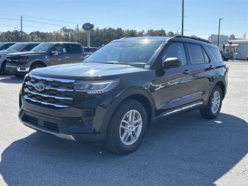 new 2025 Ford Explorer car, priced at $38,448