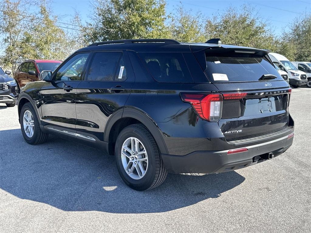 new 2025 Ford Explorer car, priced at $38,448