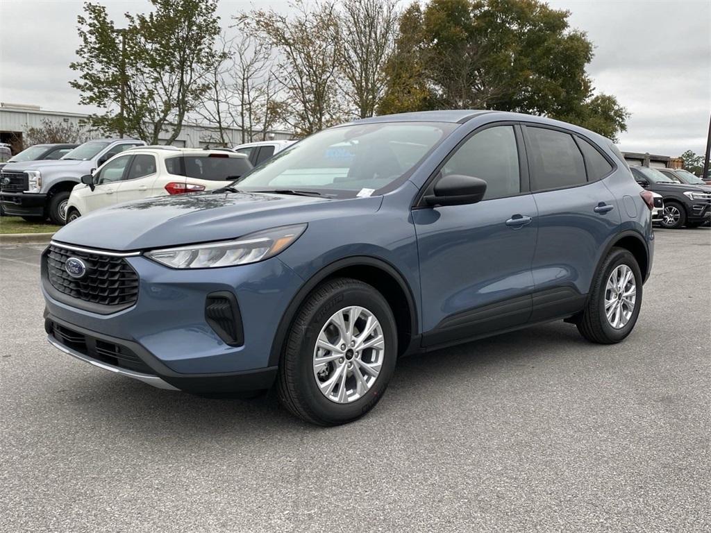 new 2025 Ford Escape car, priced at $28,645