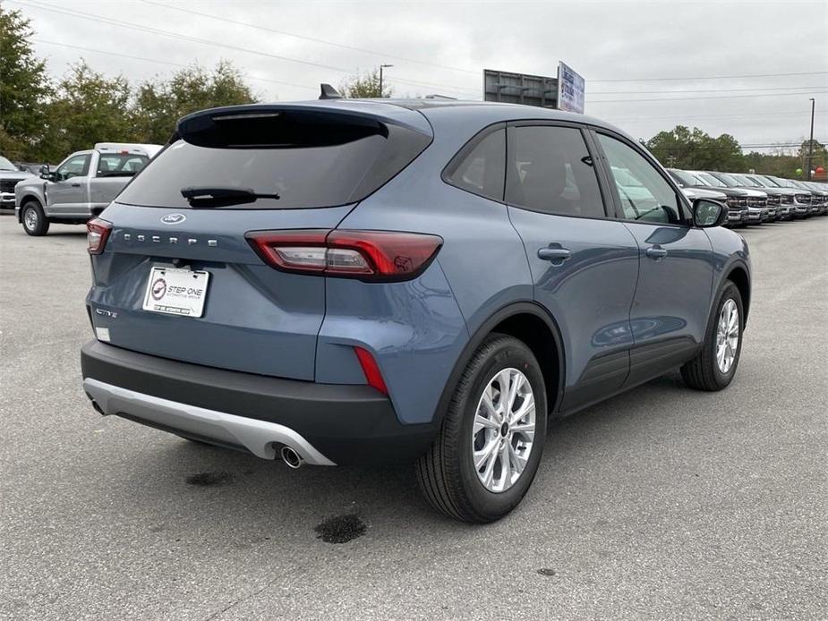 new 2025 Ford Escape car, priced at $28,645