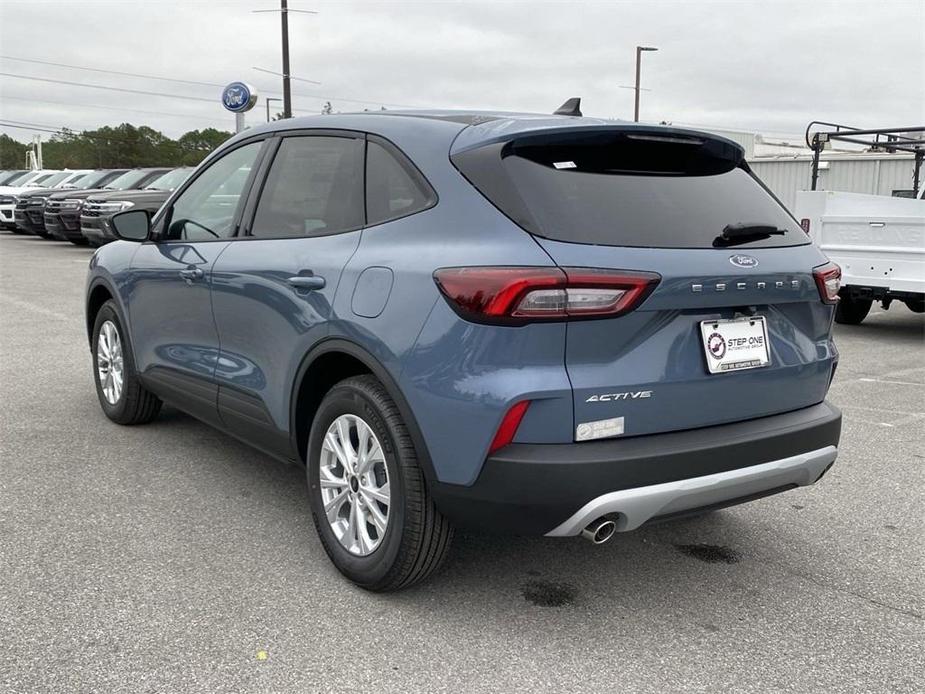 new 2025 Ford Escape car, priced at $28,645