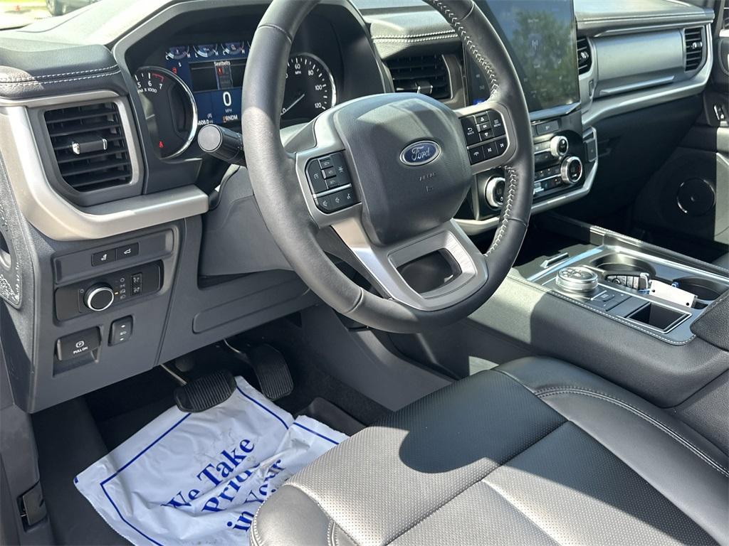 new 2024 Ford Expedition car, priced at $57,829