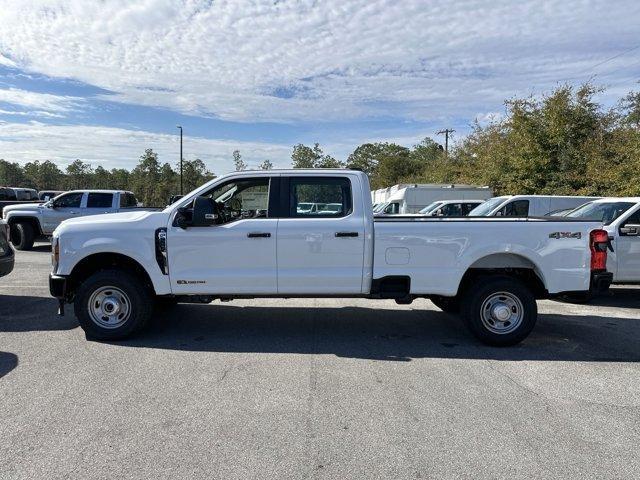 new 2024 Ford F-350 car, priced at $61,762