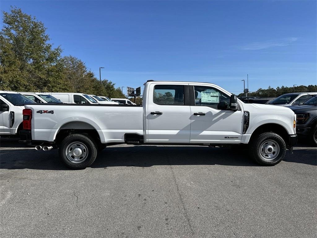 new 2024 Ford F-350 car, priced at $62,762