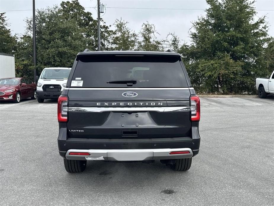 new 2024 Ford Expedition car, priced at $68,156