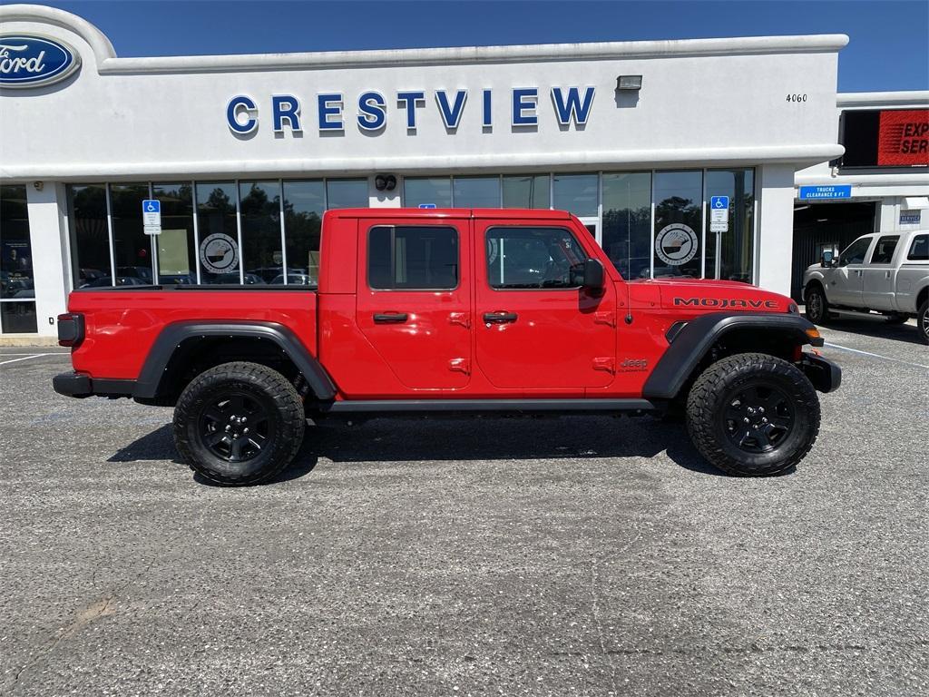 used 2022 Jeep Gladiator car, priced at $39,063