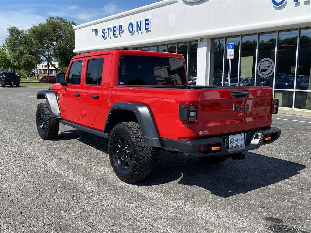 used 2022 Jeep Gladiator car, priced at $39,063