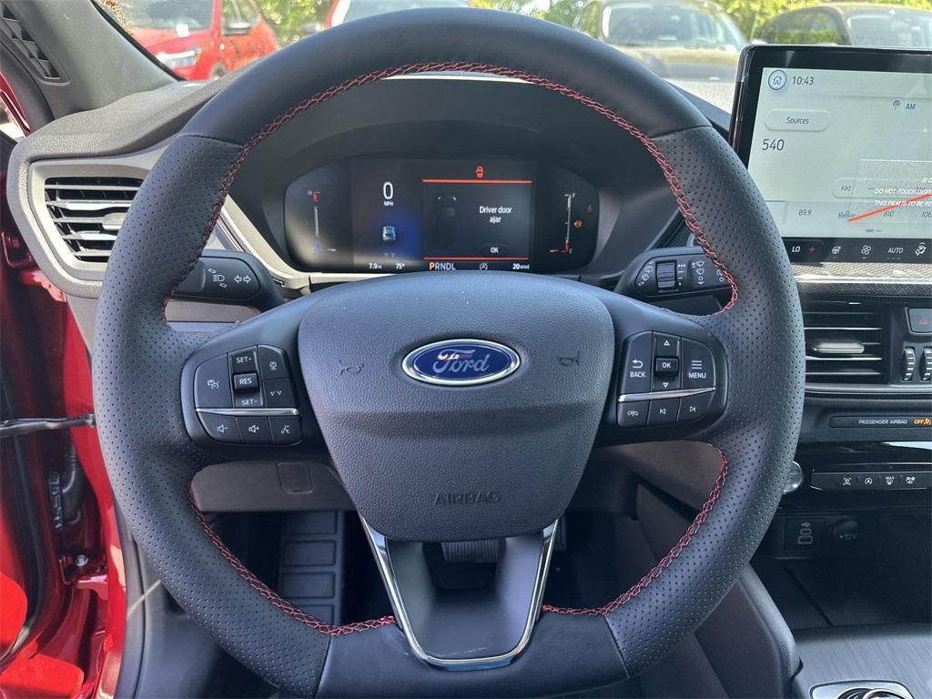 new 2025 Ford Escape car, priced at $32,001