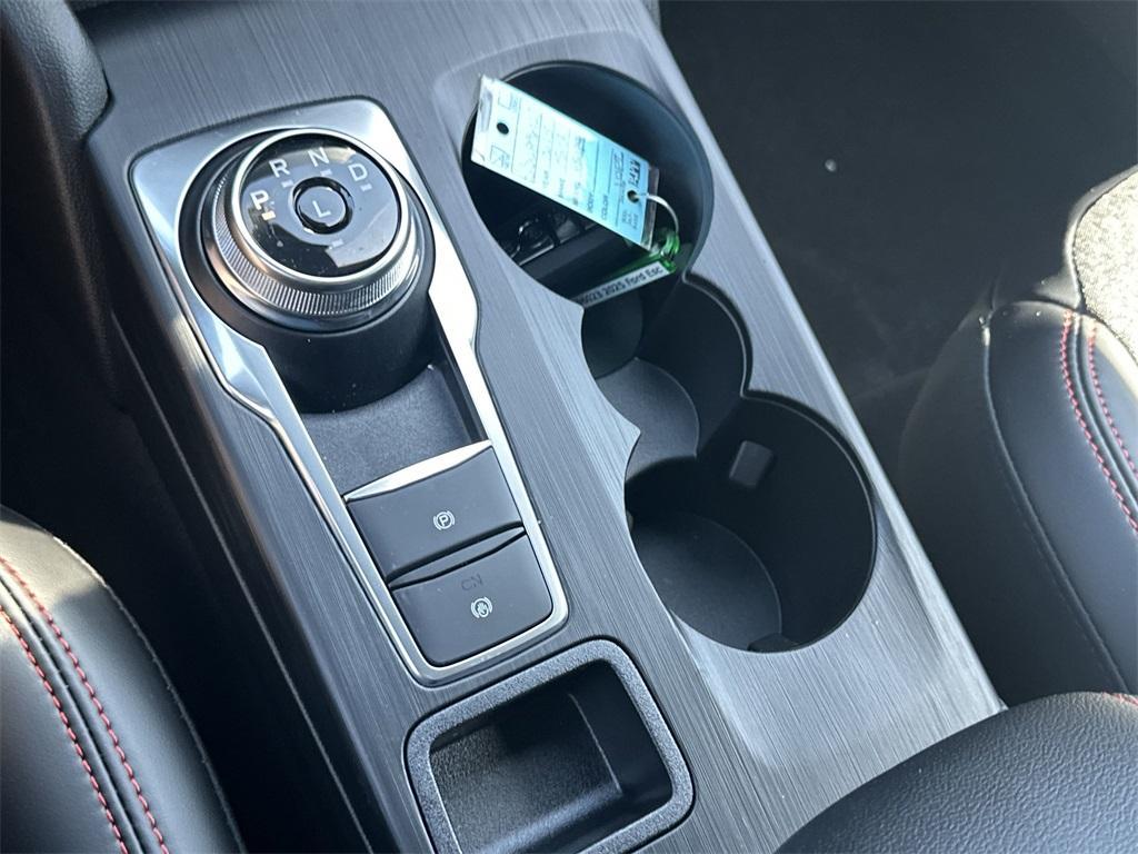 new 2025 Ford Escape car, priced at $32,001