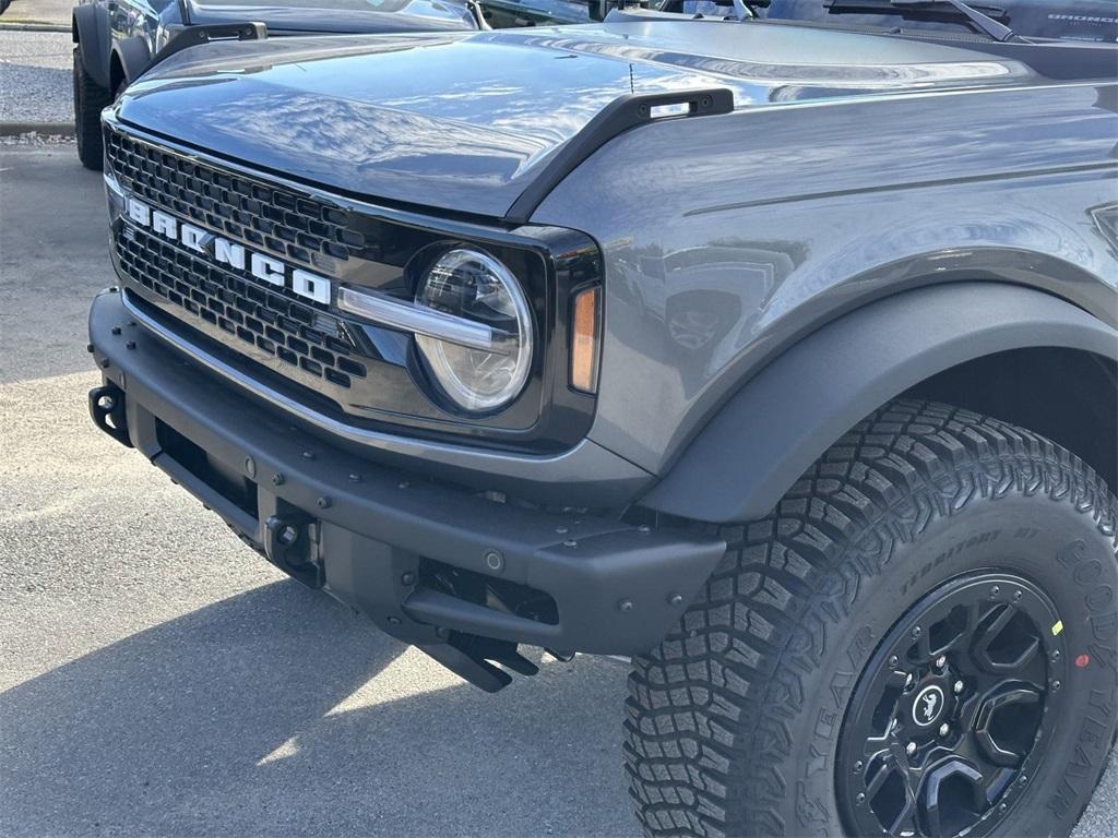 new 2024 Ford Bronco car, priced at $60,718