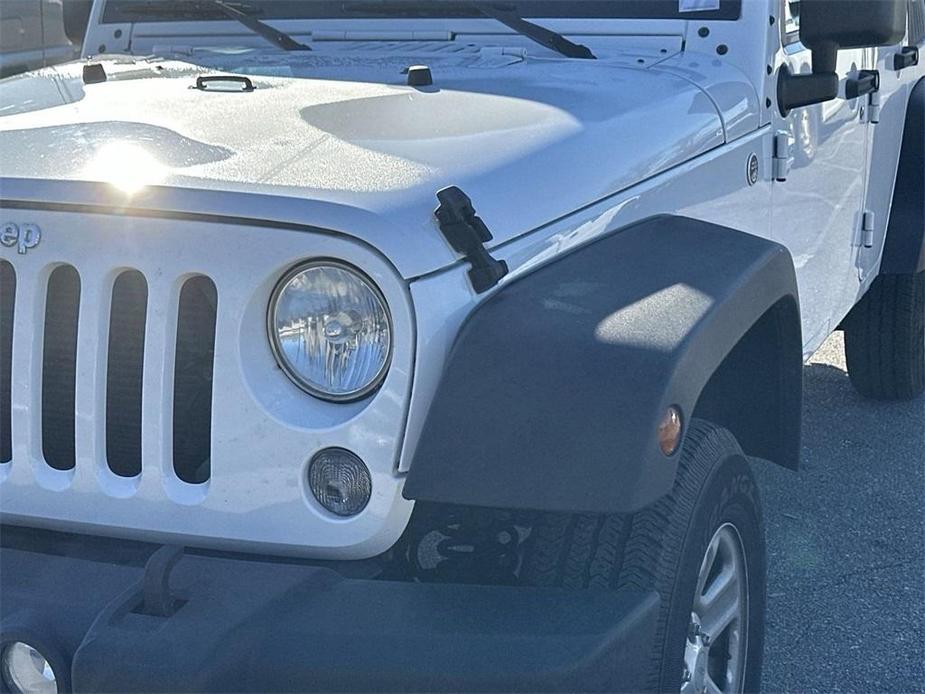 used 2015 Jeep Wrangler Unlimited car, priced at $19,960