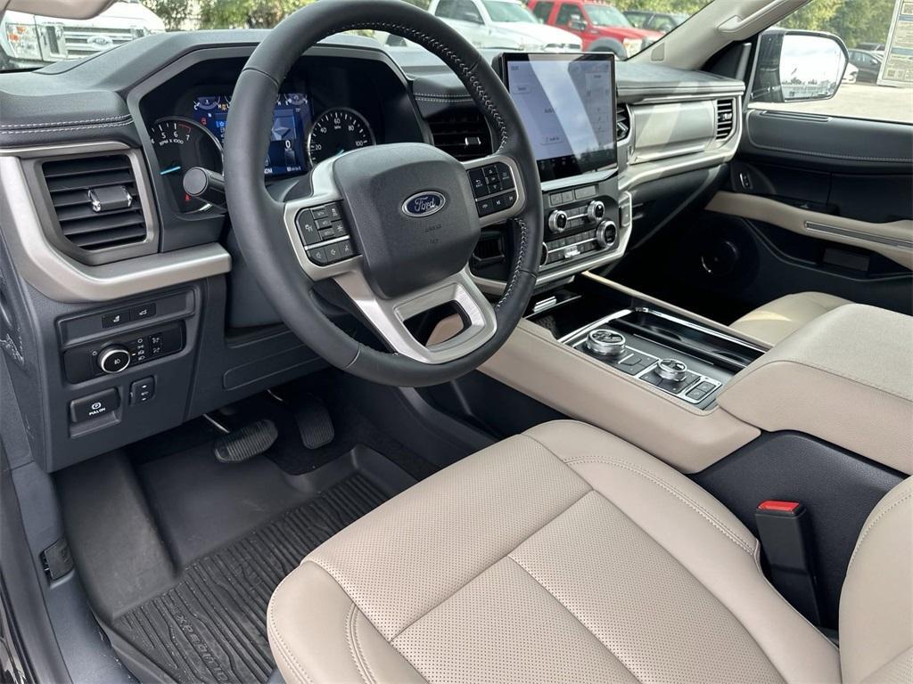 new 2024 Ford Expedition car, priced at $61,824