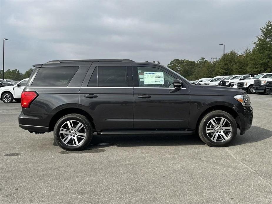 new 2024 Ford Expedition car, priced at $68,824