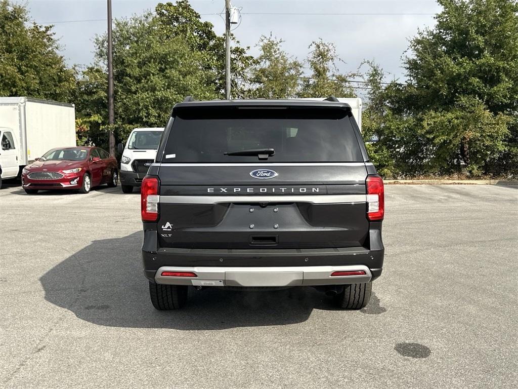 new 2024 Ford Expedition car, priced at $61,824