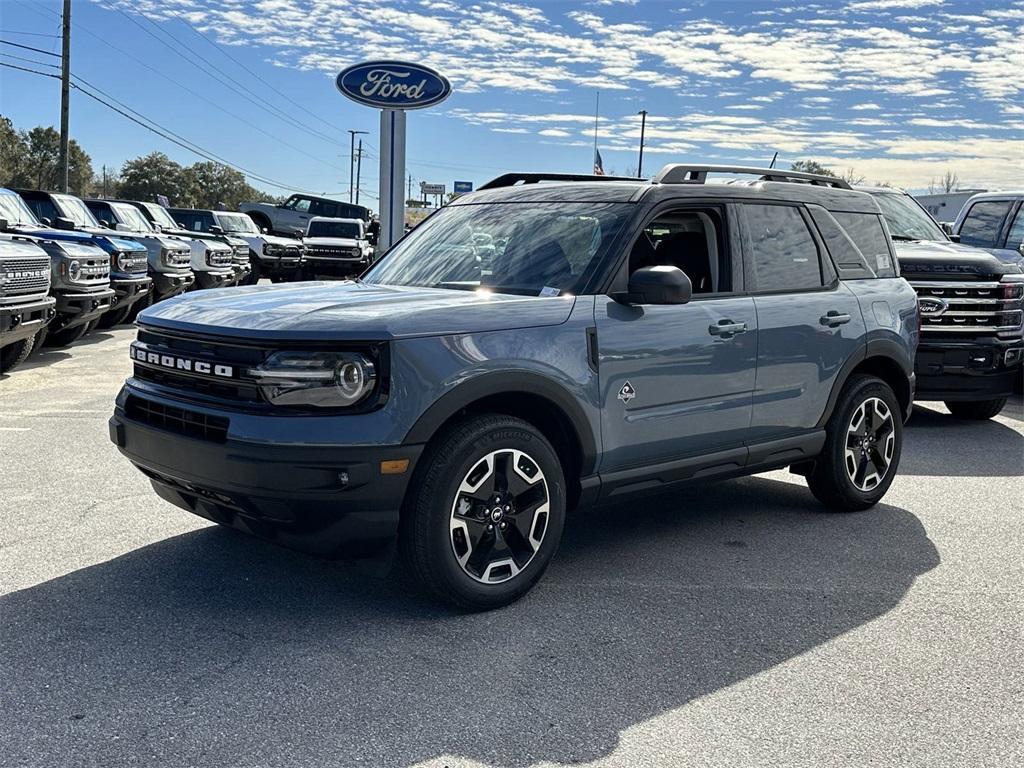 new 2024 Ford Bronco Sport car, priced at $33,553