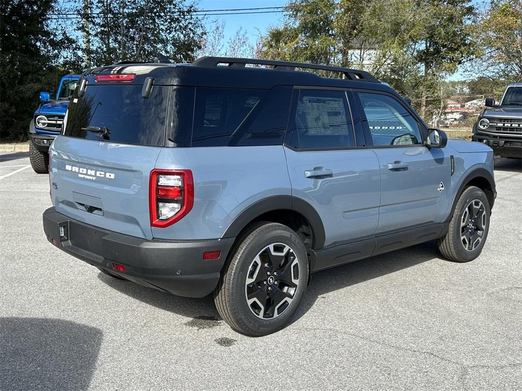 new 2024 Ford Bronco Sport car, priced at $33,553