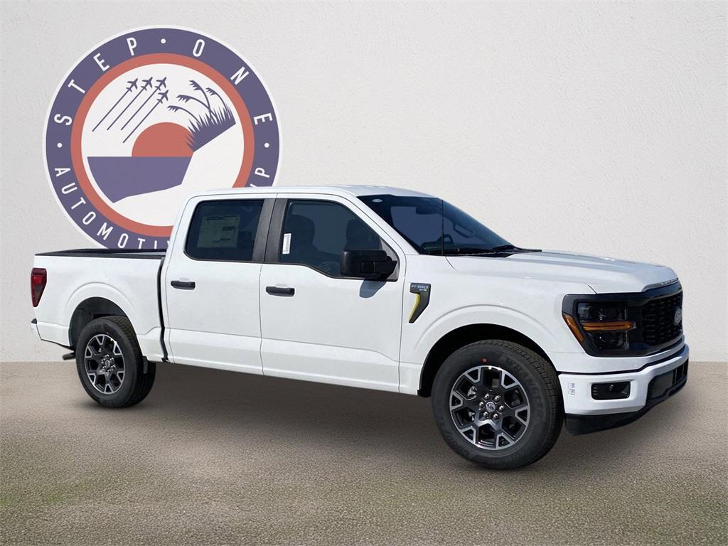 new 2025 Ford F-150 car, priced at $44,353
