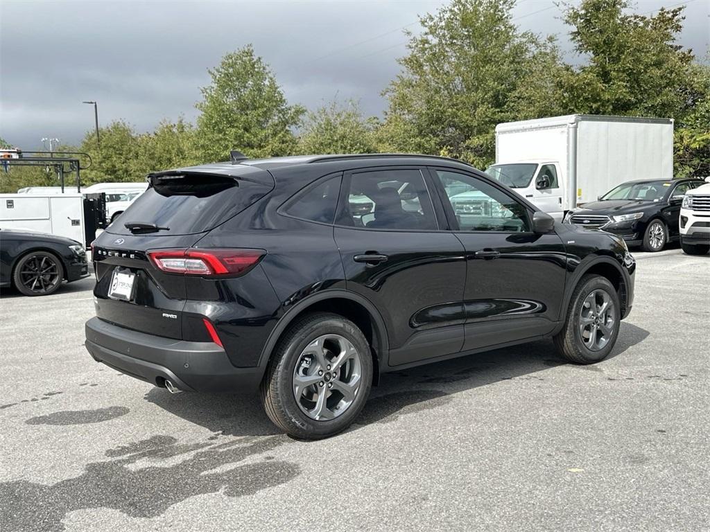 new 2025 Ford Escape car, priced at $31,875