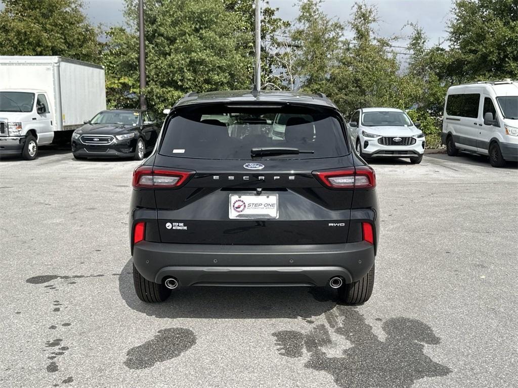 new 2025 Ford Escape car, priced at $31,875