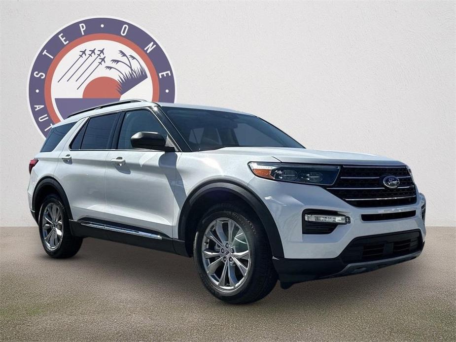 new 2024 Ford Explorer car, priced at $44,027