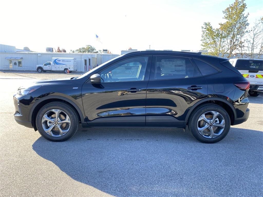 new 2025 Ford Escape car, priced at $30,475