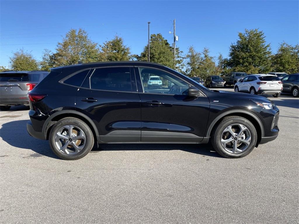 new 2025 Ford Escape car, priced at $30,475