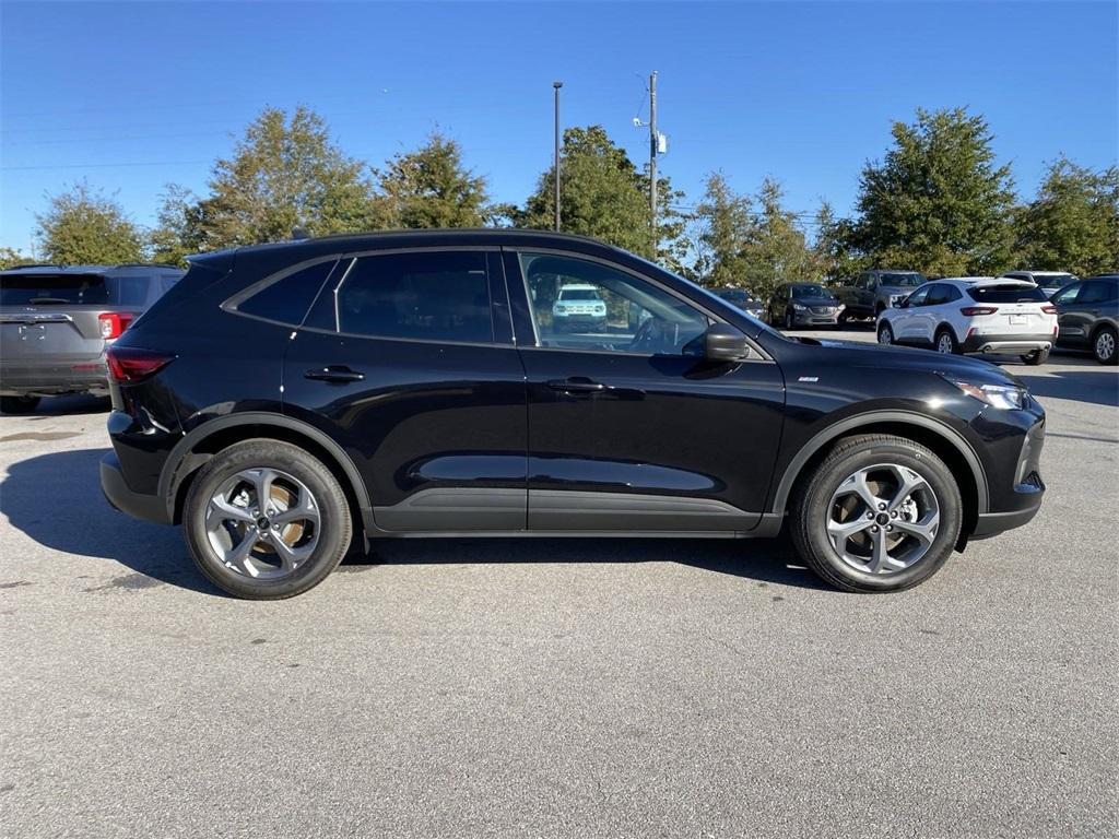 new 2025 Ford Escape car, priced at $31,475