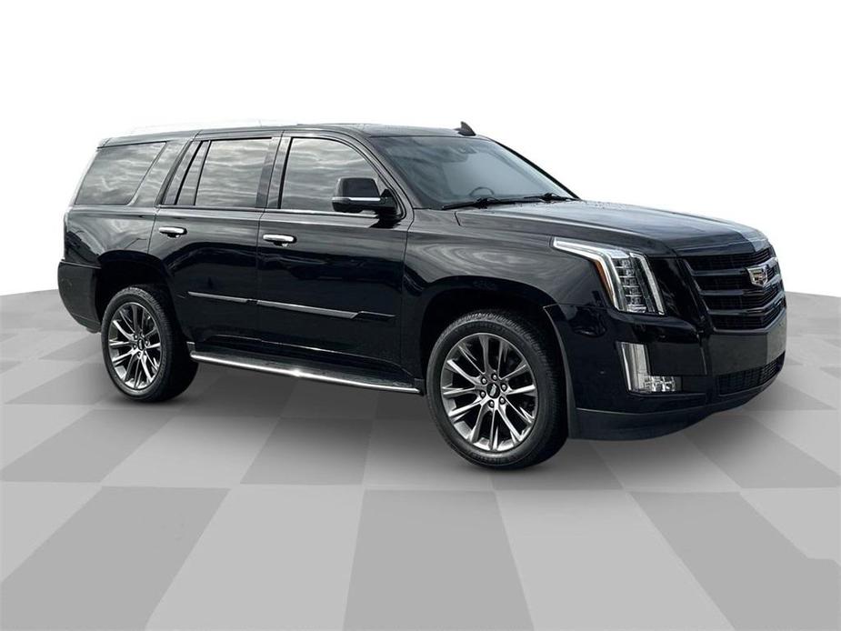 used 2020 Cadillac Escalade car, priced at $39,862