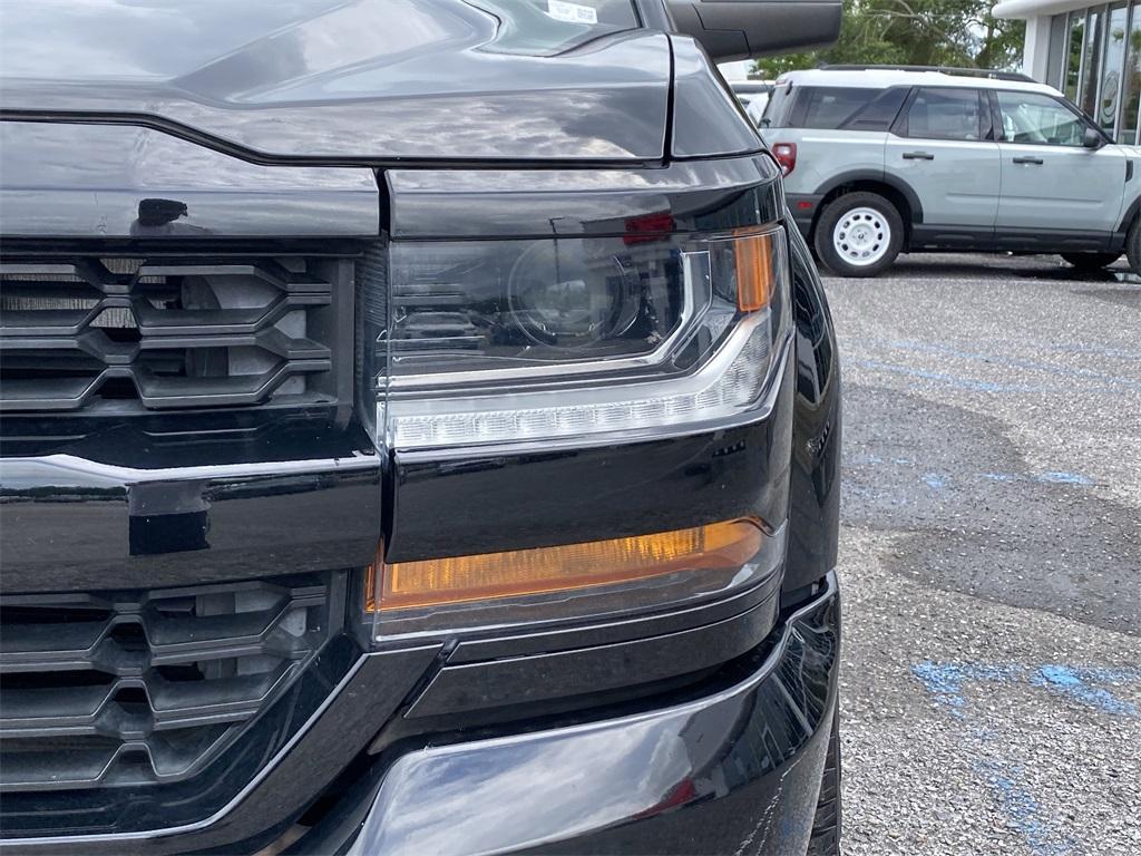 used 2018 Chevrolet Silverado 1500 car, priced at $21,860