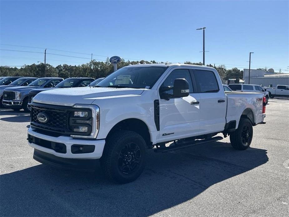 new 2024 Ford F-250 car, priced at $68,306