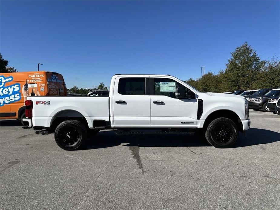 new 2024 Ford F-250 car, priced at $68,306