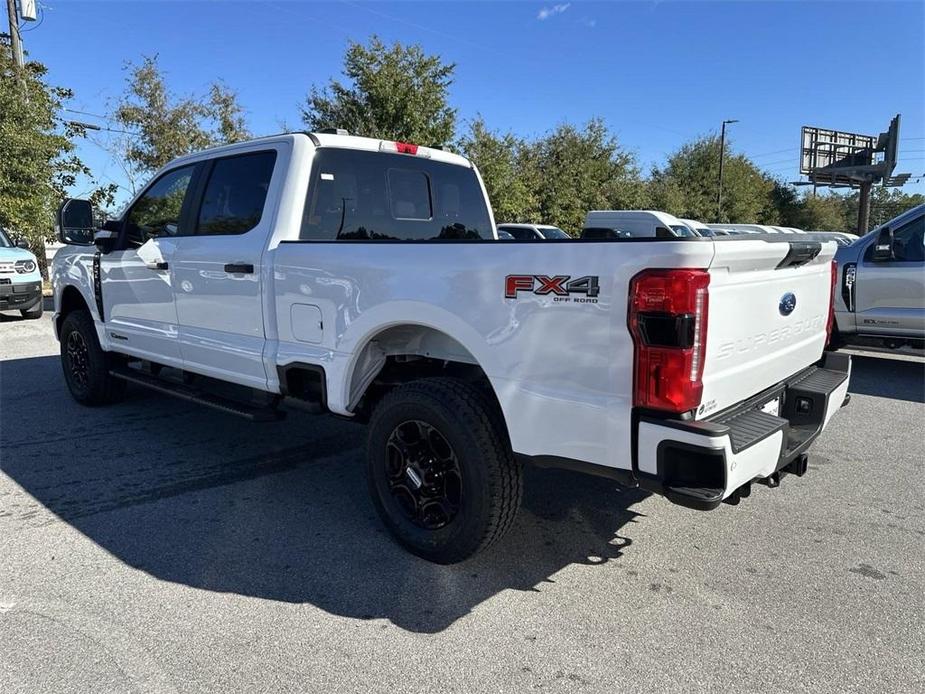 new 2024 Ford F-250 car, priced at $68,306