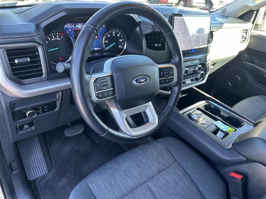 used 2022 Ford Expedition car, priced at $38,923