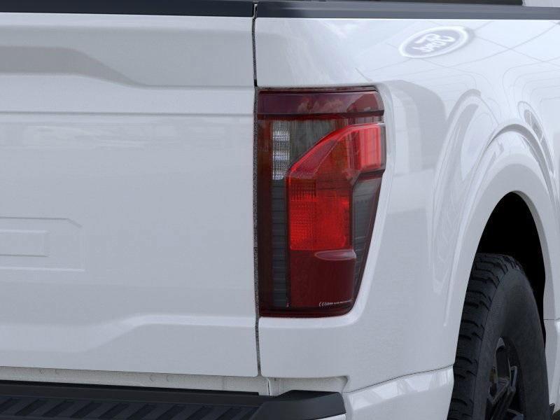 new 2025 Ford F-150 car, priced at $40,901