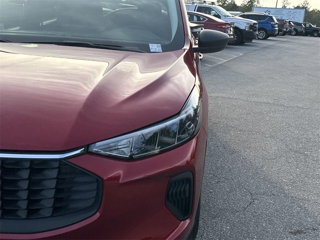 new 2025 Ford Escape car, priced at $32,355