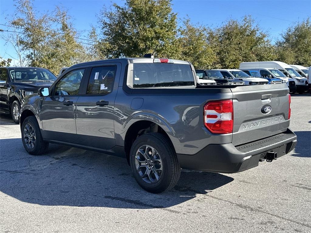 new 2025 Ford Maverick car, priced at $34,395