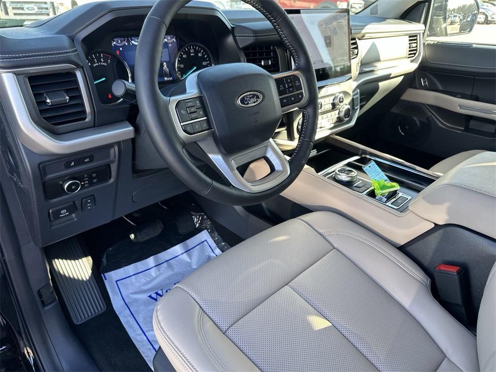 new 2024 Ford Expedition car, priced at $58,944