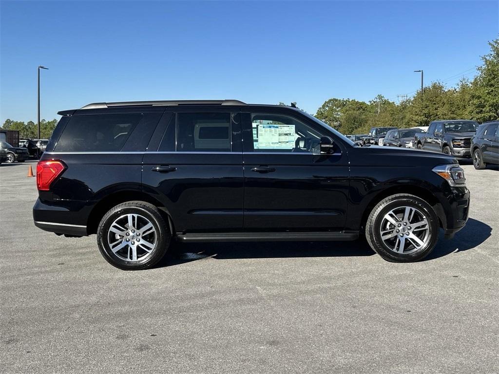 new 2024 Ford Expedition car, priced at $58,944