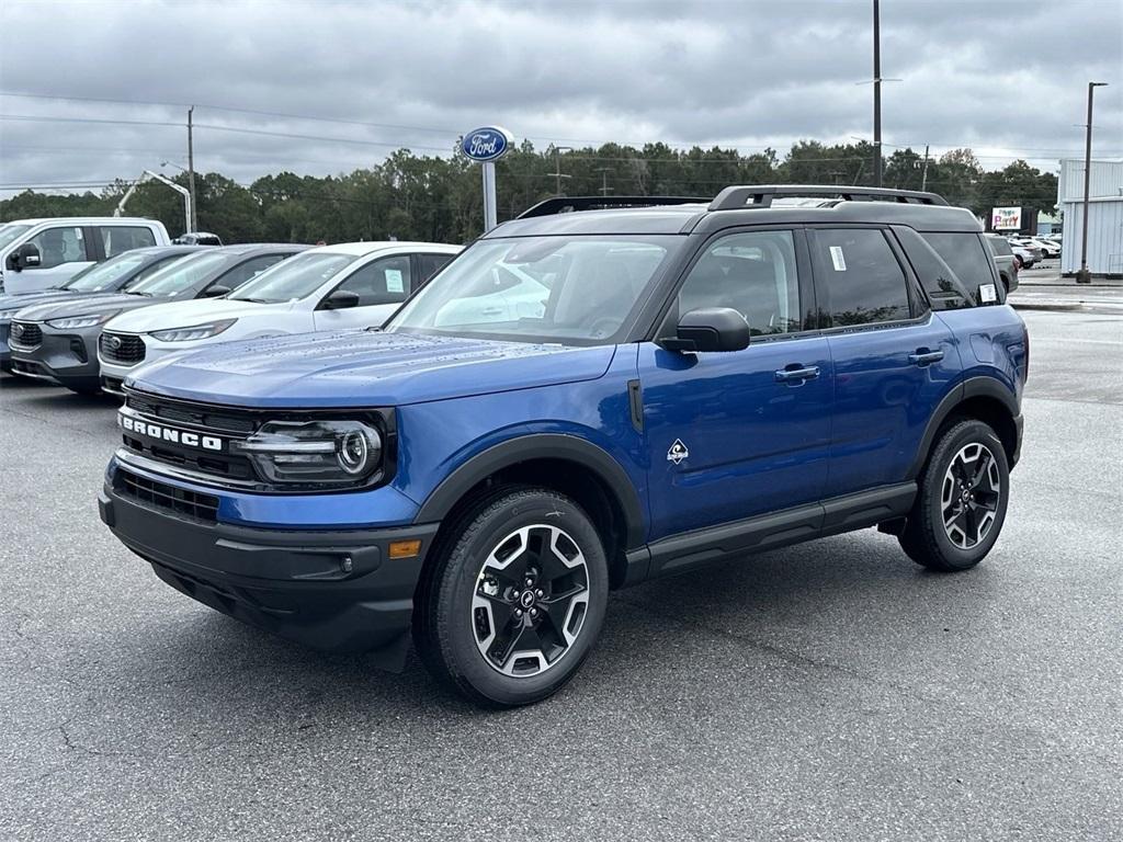 new 2024 Ford Bronco Sport car, priced at $32,415