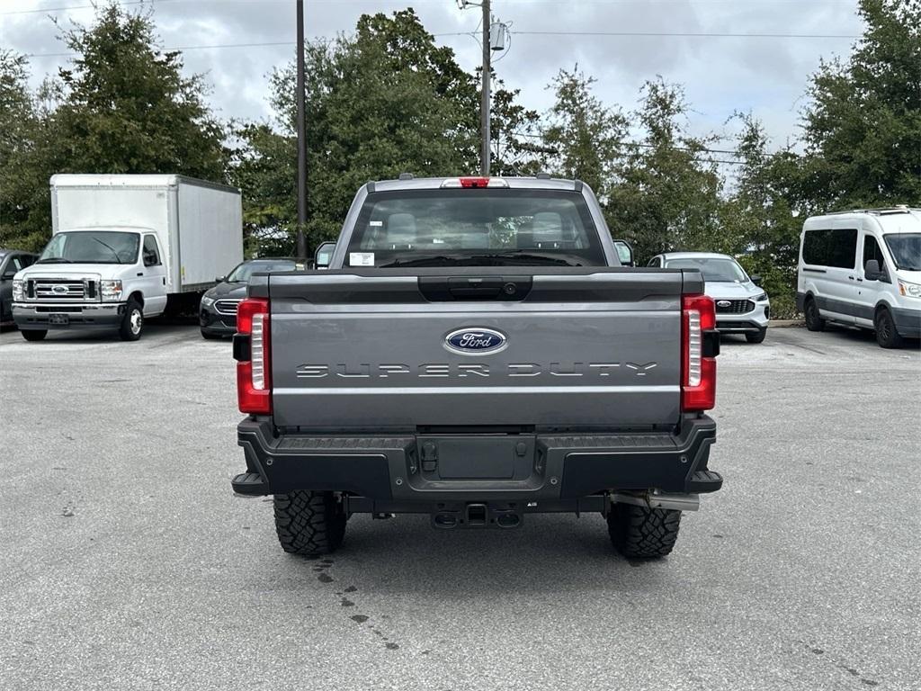 new 2024 Ford F-350 car, priced at $64,194