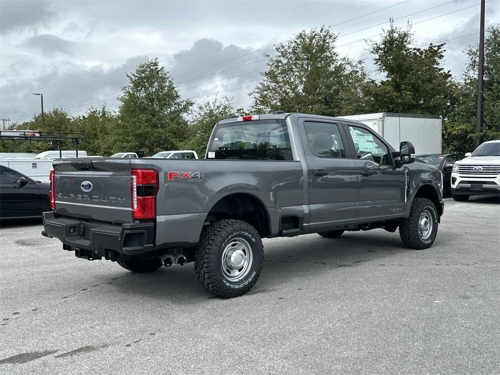 new 2024 Ford F-350 car, priced at $64,194