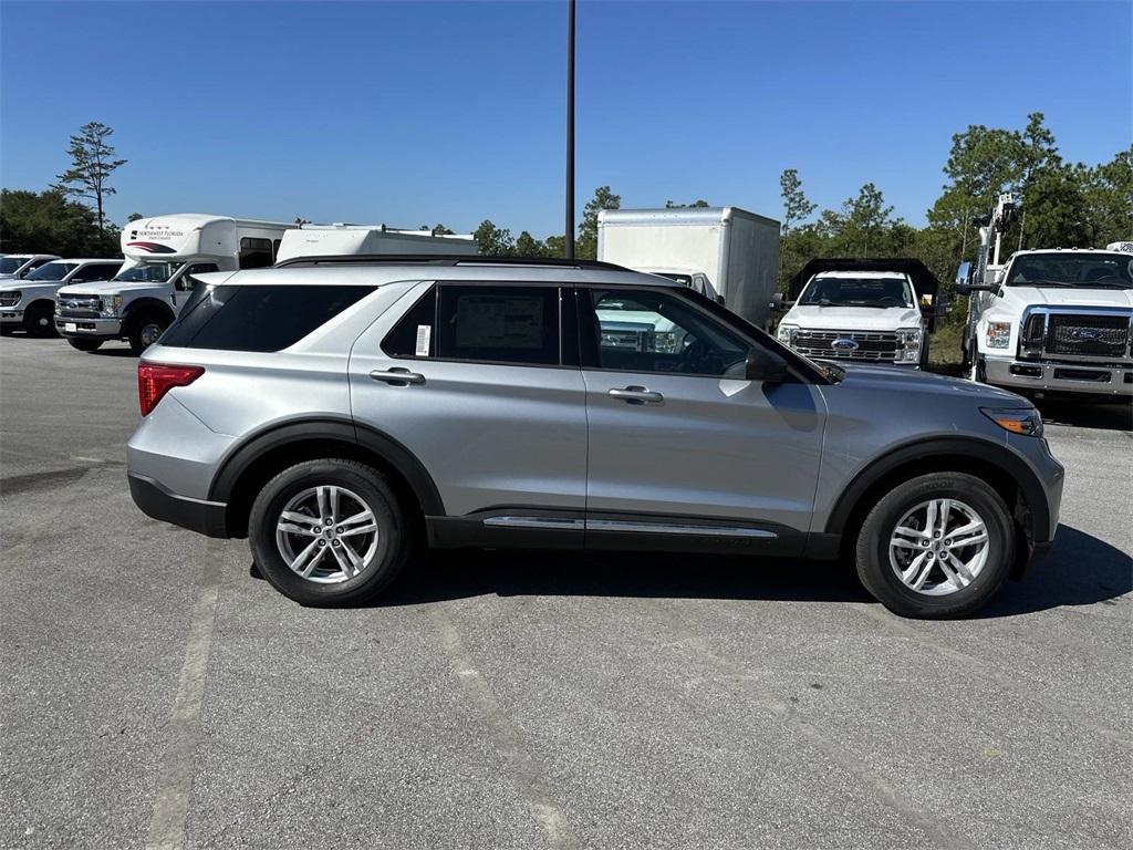 new 2024 Ford Explorer car, priced at $37,406